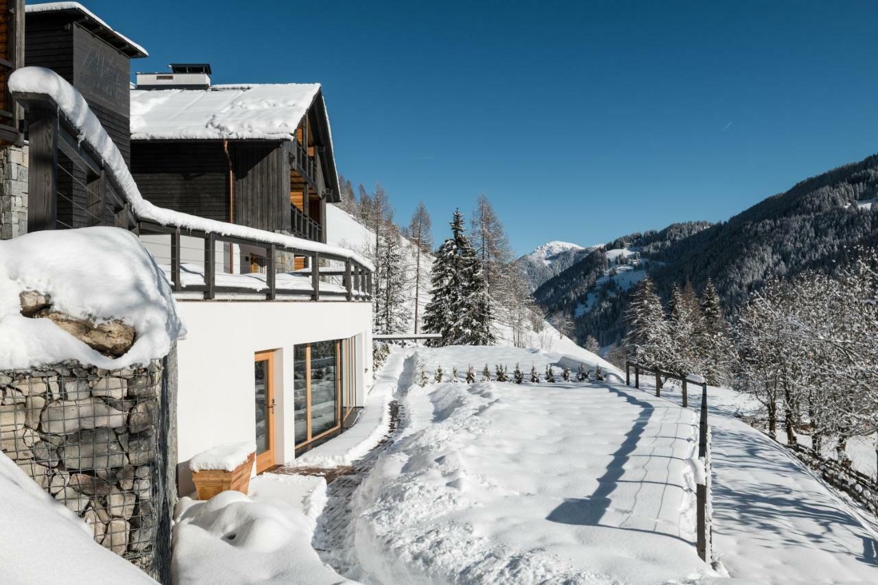 Les Dolomites Mountain Lodges Сан-Мартино-ин-Бадия Экстерьер фото